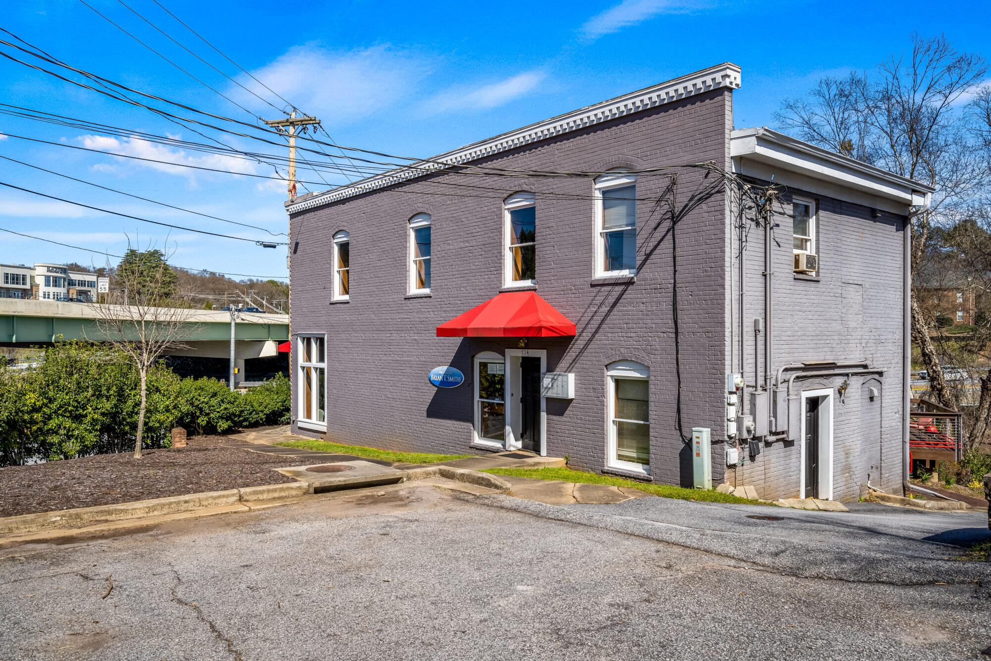 LEASED – +/- 2,732 SF Office Space